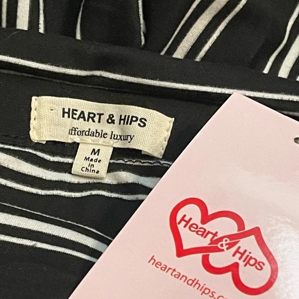NWT S/M Jumpsuit w/Pockets - Picture 10 of 13